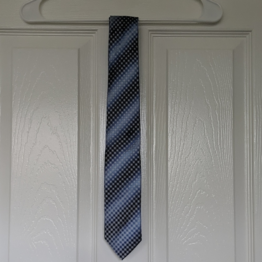 Bill Robinson Tie